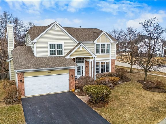 2nd image of 18500 W Aspen Ct
