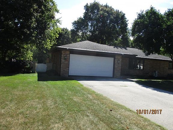 2nd image of 2723 Sierra Dr