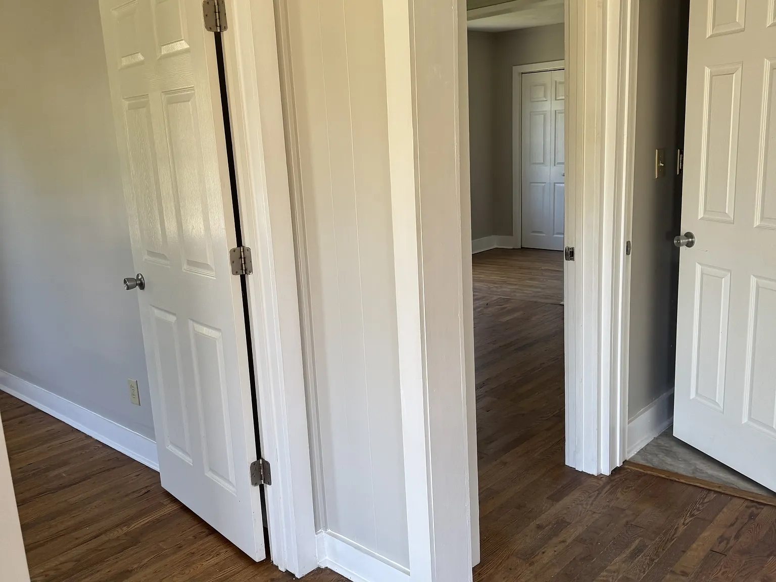 1410 East Chilhowie Avenue - 1 — Photo 3
