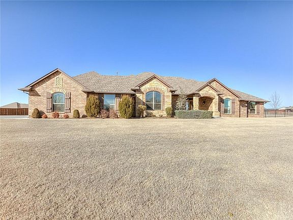 3rd image of 7319 Northshore Dr
