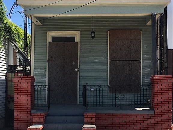 2nd image of 1107 Louisa St