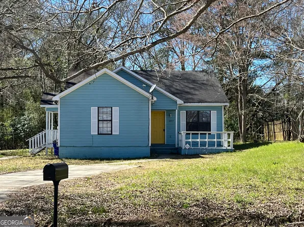6041 Bloomfield Rd, Macon, GA 31206