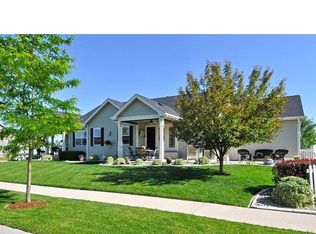 1104 Crescent Dr, Windsor, CO 80550