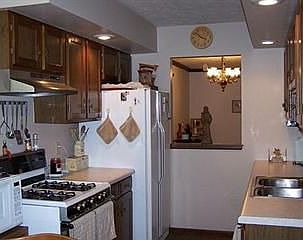 4th image of 5801 Bayswater Pl