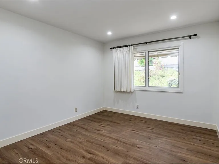 14676 Deervale Pl — Photo 21