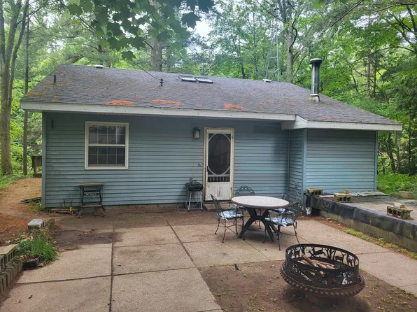 2033 Eilers Dr, Whitehall, MI 49461