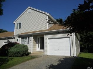 277 Eagles Lndg, Shelton, CT 06484