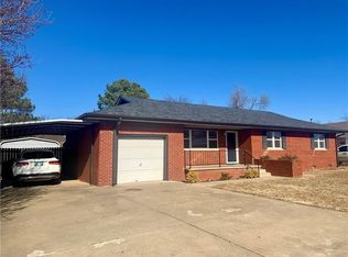 1202 E Independence St, Shawnee, OK 74804