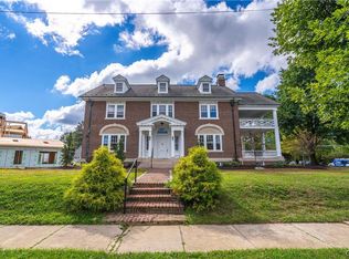 2938 Chew St, Allentown, PA 18104