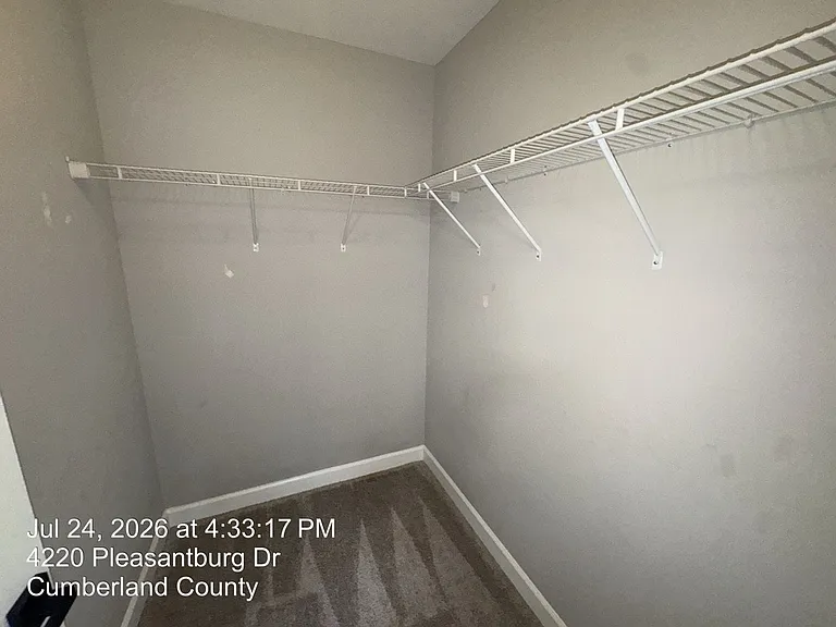 4220 Pleasantburg Dr — Photo 24