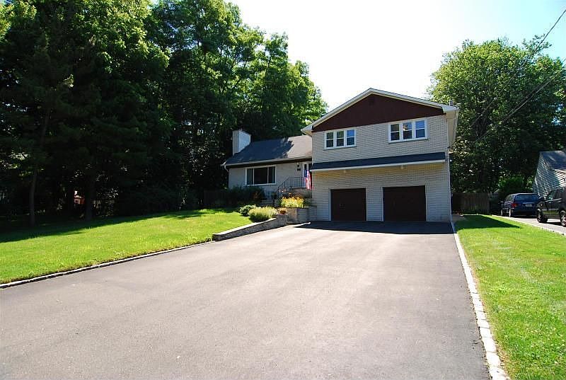 1st image of 66 Edgewood Ave