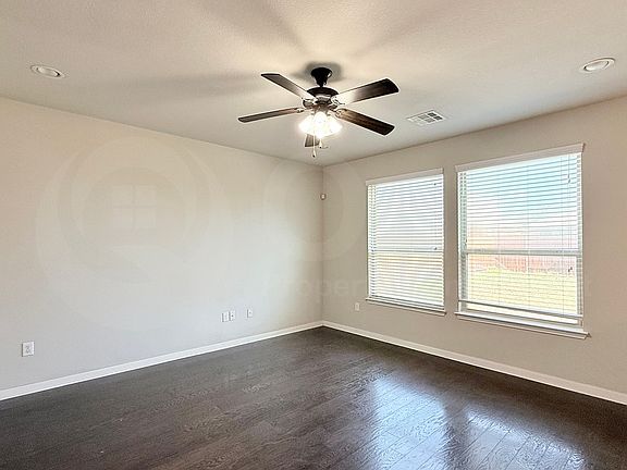 5th image of 1217 Rock Mill Ln