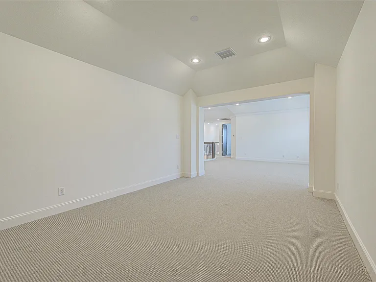 13703 Northwood Meadow Cir — Photo 42