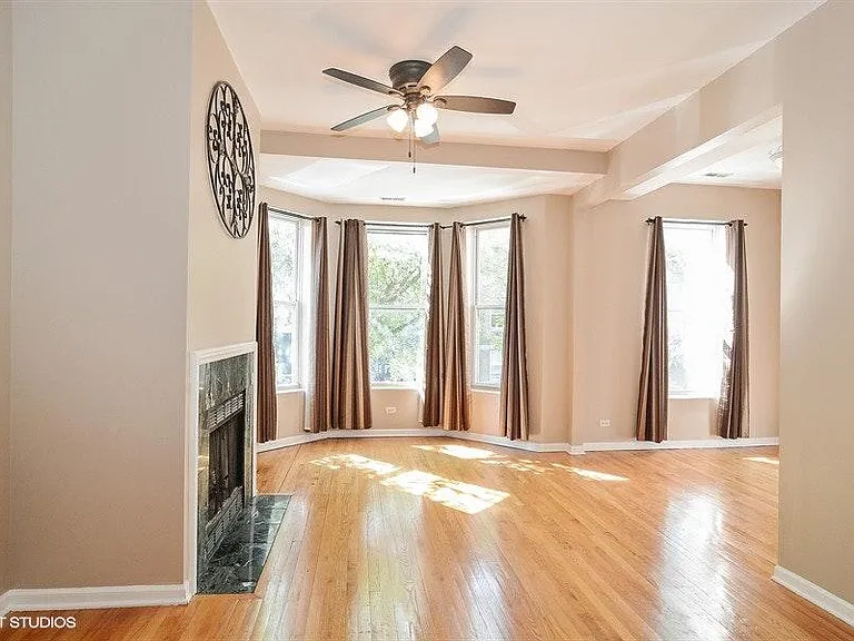 850 W Diversey Pkwy #2 — Photo 2