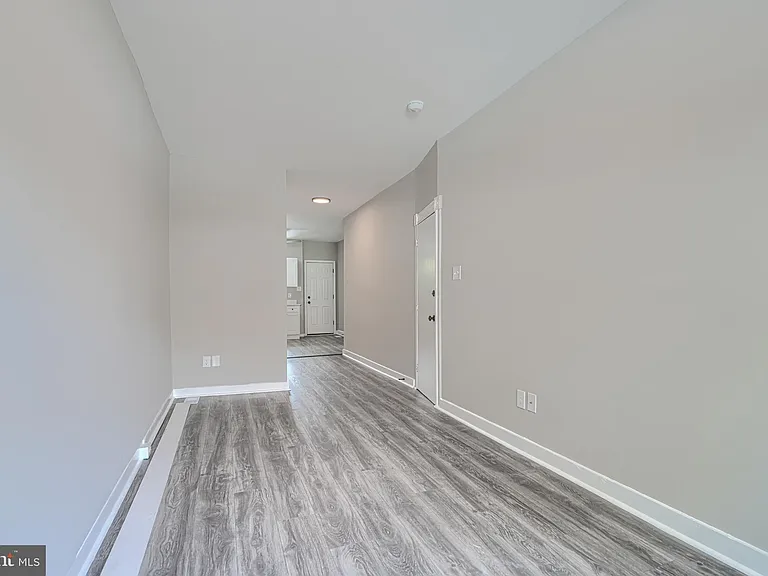 616 S Lehigh St — Photo 4