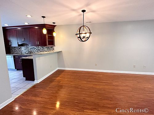 5th image of 3471 Forestoak Ct