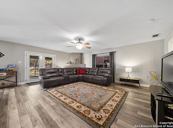 4th image of 3523 Eagle Canyon Dr