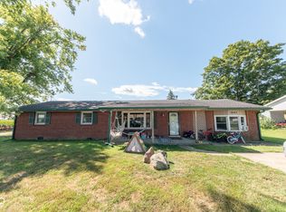 1045 Dacia St, Taylorsville, IN 47280