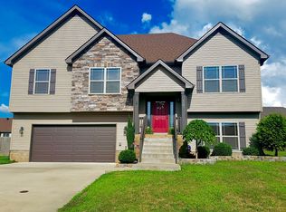 1505 Eads Ct, Clarksville, TN 37043