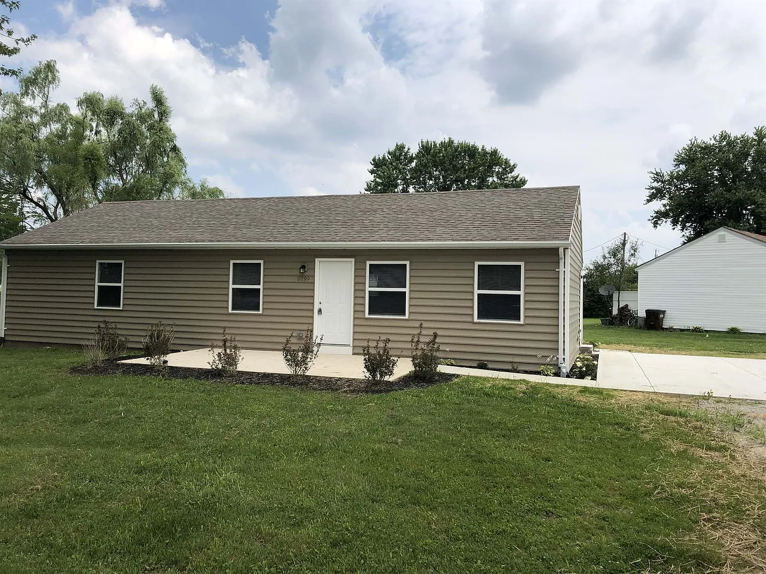 2797 W Enon Rd photo 1