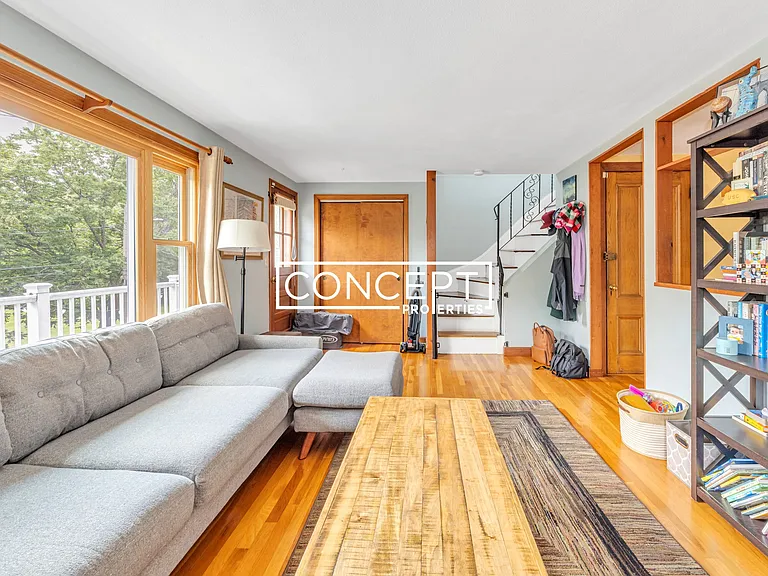 26 Ventura St #2 — Photo 6