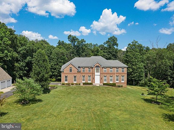 2nd image of 3051 Camptown Ct