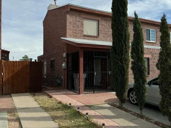 3566 Oasis Dr, El Paso, TX 79936