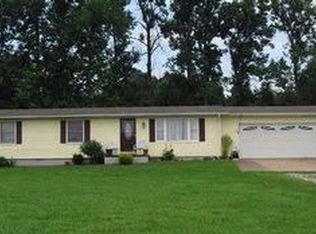 10538 Ripley Rd, Point Pleasant, WV 25550