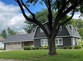 818 South St, Owatonna, MN 55060