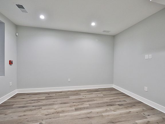 2nd image of 1909 N 7th St Floor 2