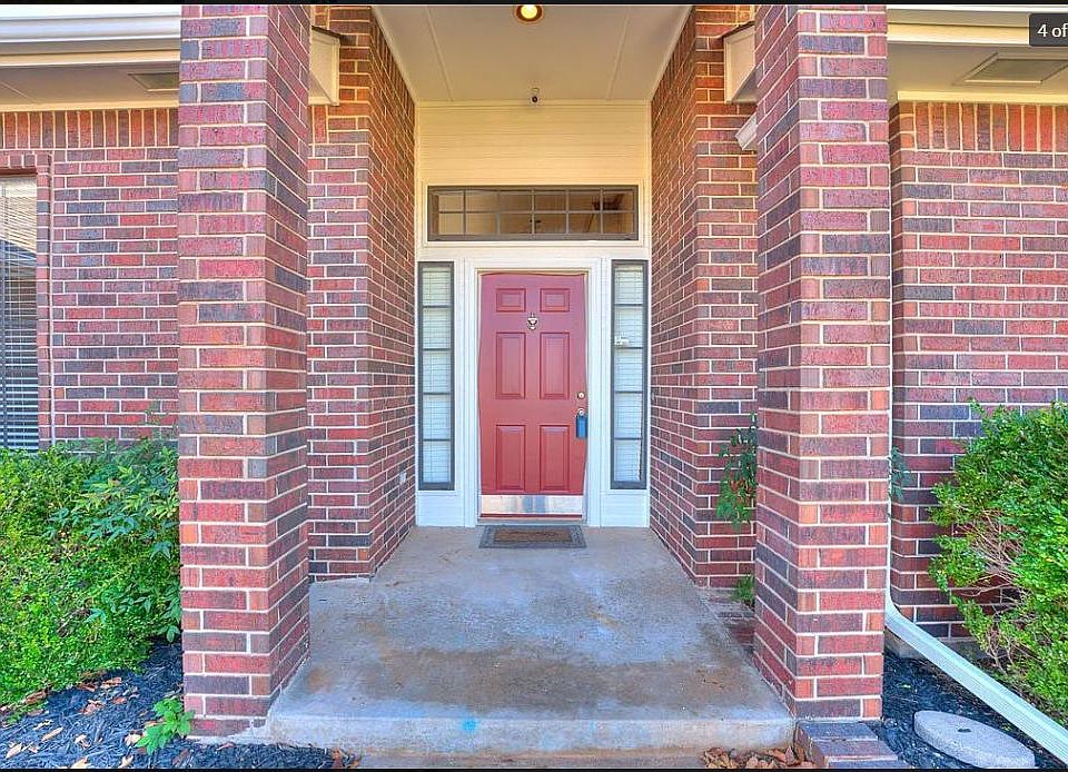 2nd image of 1408 NW 180th St