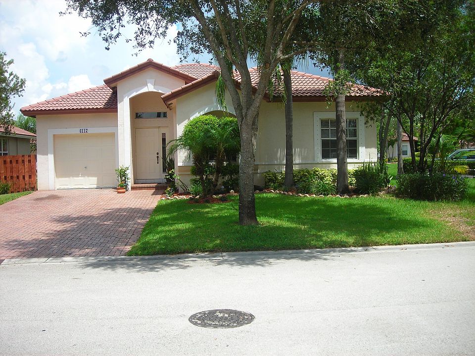 1st image of 6117 NW 40th St