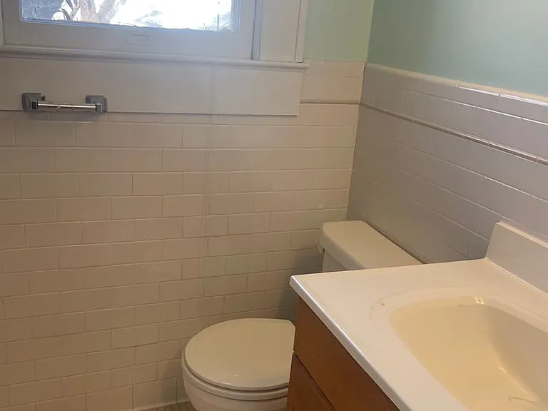 626 S Mendenhall St — Photo 12
