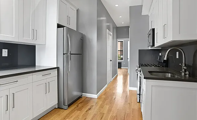 Rented by S1O Realty Group LLC | media 1