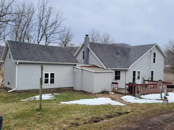 22121 County Road E, Richland Center, WI 53581