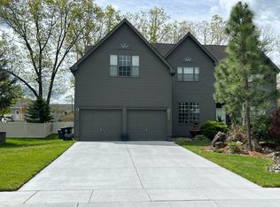 1144 Monet Ct, Williamstown, NJ 08094