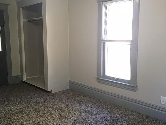 5th image of 1304 S Westnedge Ave #2