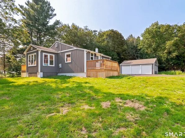 1092 Plainfield Pike, Sterling, CT 06373