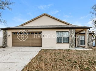 5657 25th Street Cir E, Bradenton, FL 34203