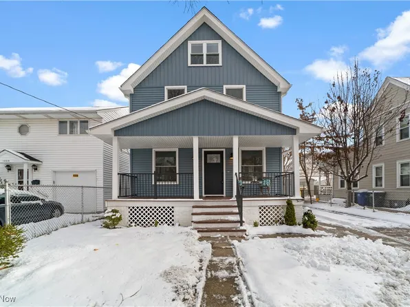 1563 Winchester Ave, Lakewood, OH 44107