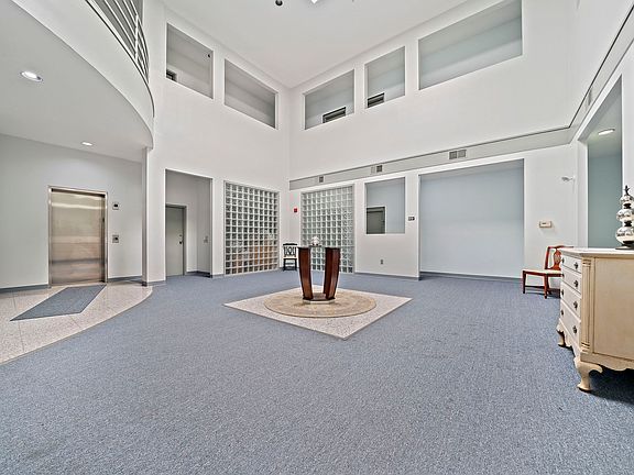 4th image of 90 Sea St APT 120