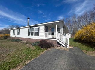 18 Ivy Ln, Farmington, NH 03835