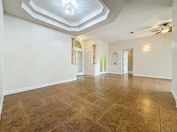 Formal Dining