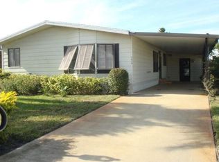 7610 SE Shenandoah Dr, Hobe Sound, FL 33455