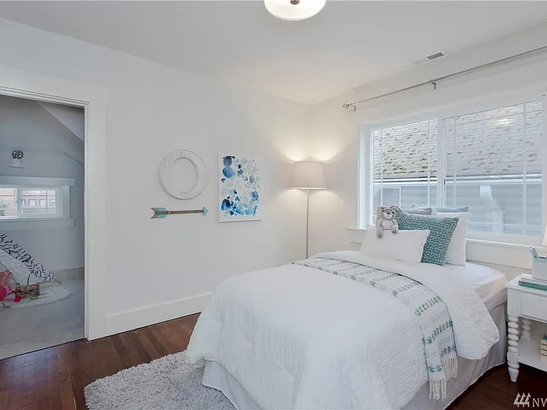 3115 E Yesler Way — Photo 11
