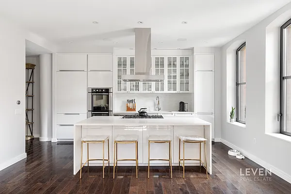 Kitchen, photo 1