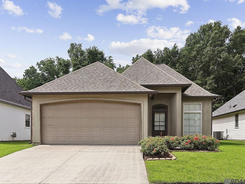 1st image of 9154 Magnolia Leaf Ave