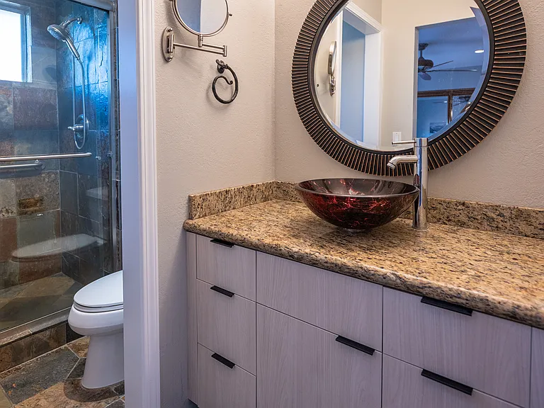 783 Foothill Dr — Photo 17