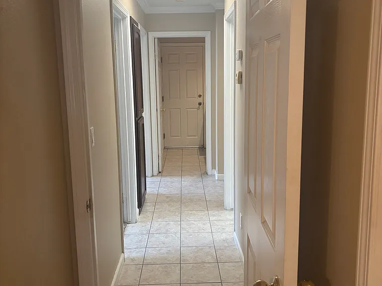 6769 N Constance Ave — Photo 29