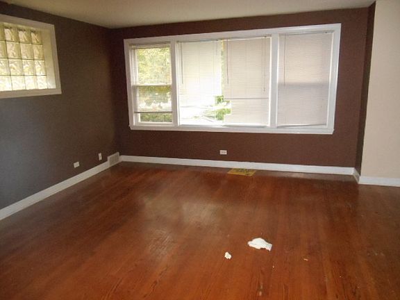 2nd image of 3801 N Panama Ave